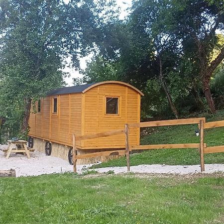 Les Bois D'Ormes Apartment Bessey-en-Chaume Luaran gambar