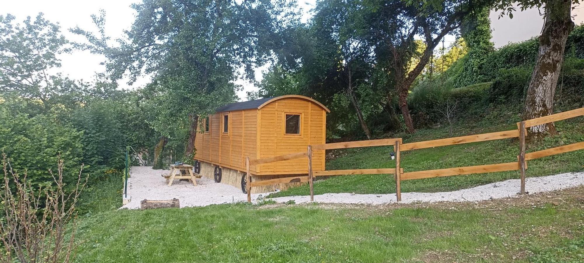 Les Bois D'Ormes Apartment Bessey-en-Chaume Luaran gambar